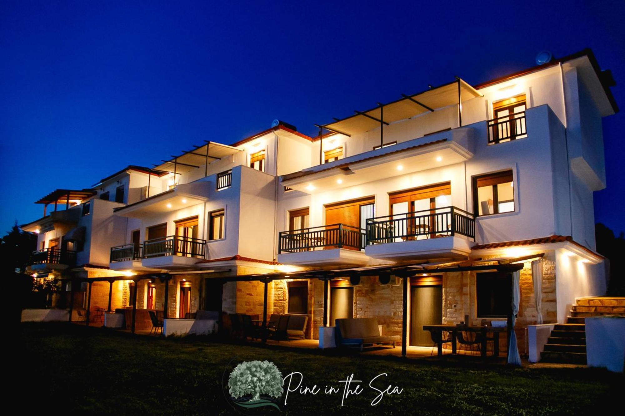 Pine In The Sea Nikiti-Sithonia Apartment Luaran gambar